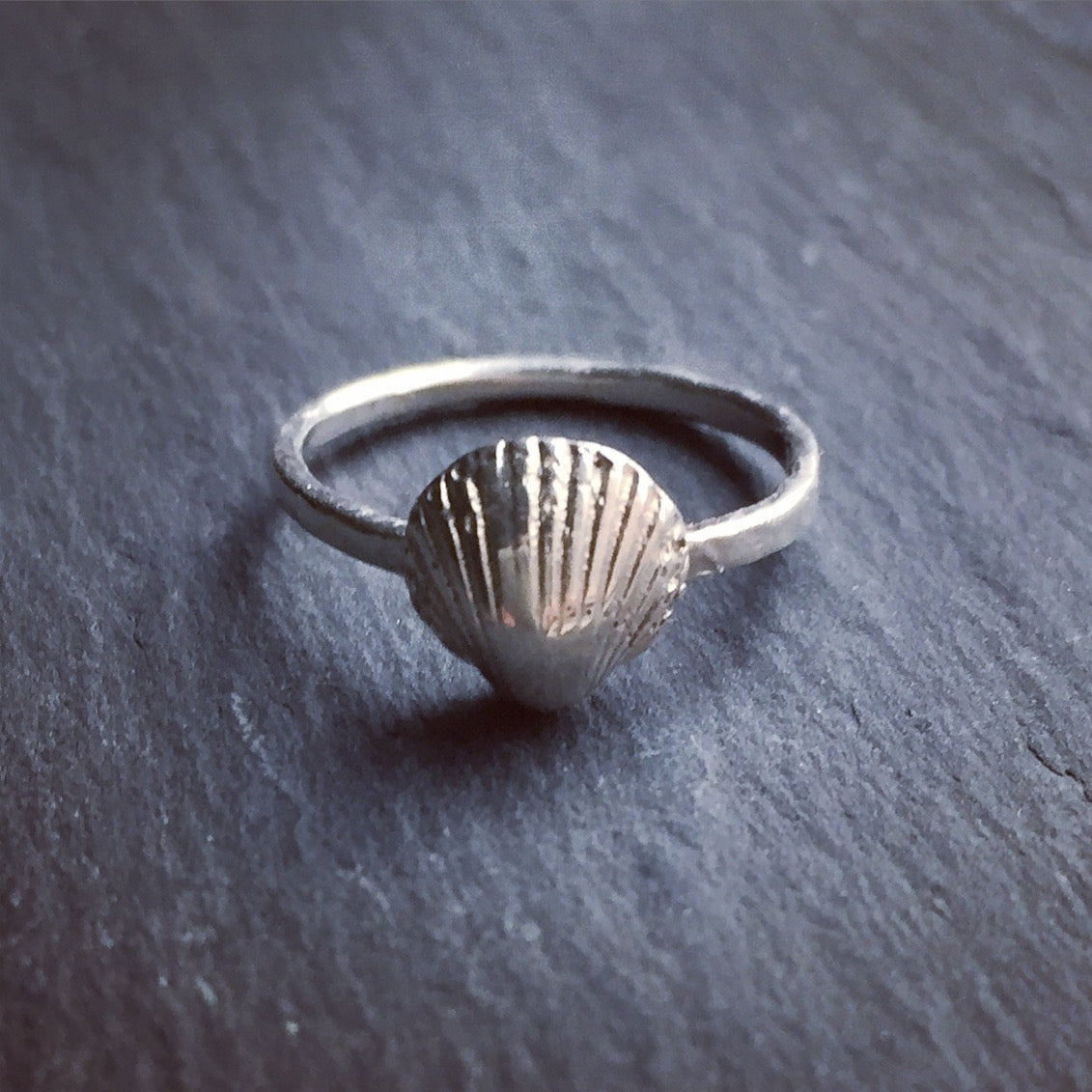 Little Scallop Ring