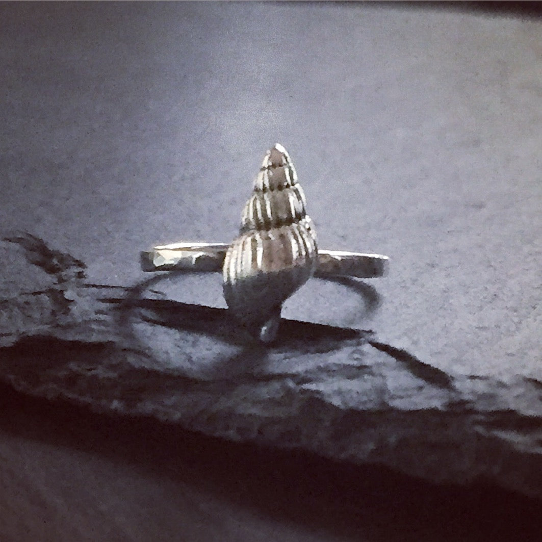 Tulip Shell Ring